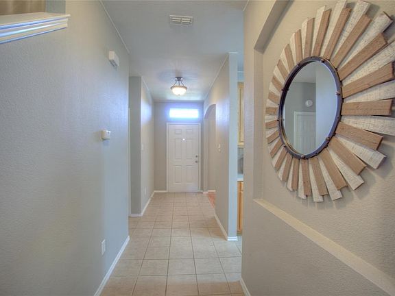 4th image of 4629 Indian Rock Dr