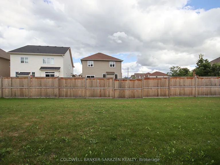 4043 Kelly Farm Dr — Photo 48