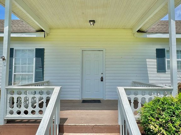 4th image of 1480 Hogan Rd