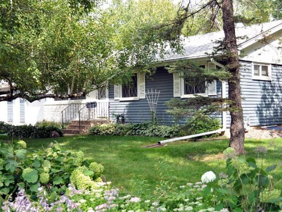 2nd image of 8610 42nd Ave N