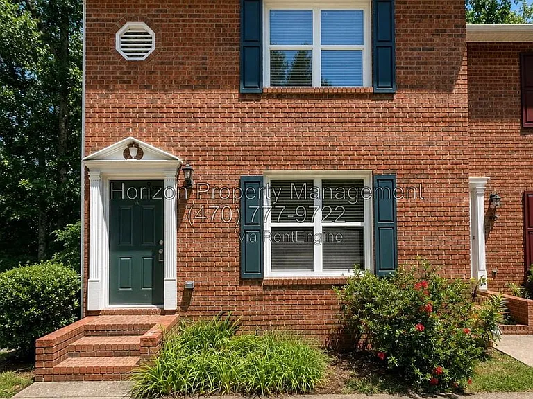 4030 Hidden Hollow Dr #A — Photo 1