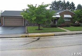 1st image of 303 E 10th St