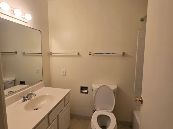 Mulford Park Apartments, 444 Gramercy Dr #372-07, Rockford, IL 61107