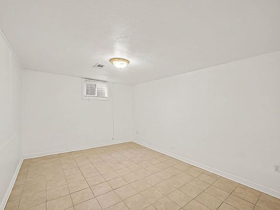 5th image of 535 S Quitman St APT B