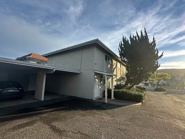 1364 Galleon Way #C — Photo 7