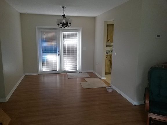 2nd image of 742 Bryce St