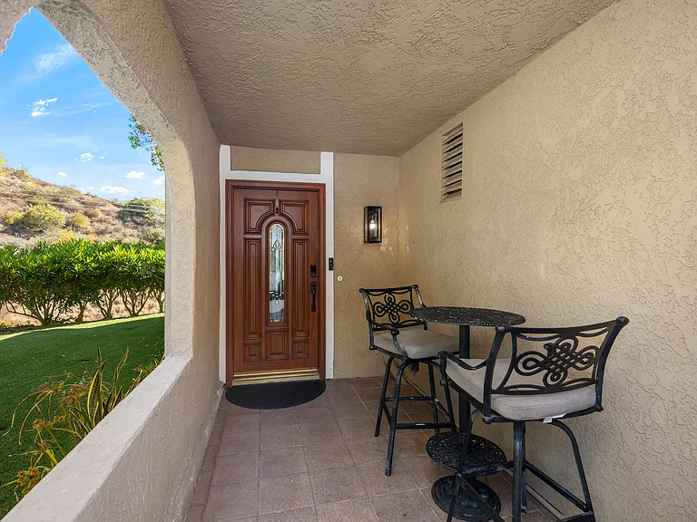 23351 Highcrest Rd — Photo 2