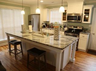 615 Jungle Rd, Edisto Island, SC 29438