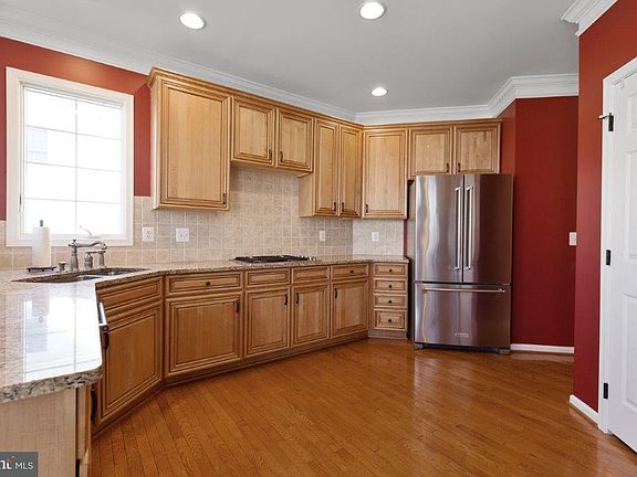 5th image of 5846 Cranswick Ct