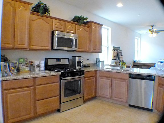2nd image of 560 Glenshire Drive