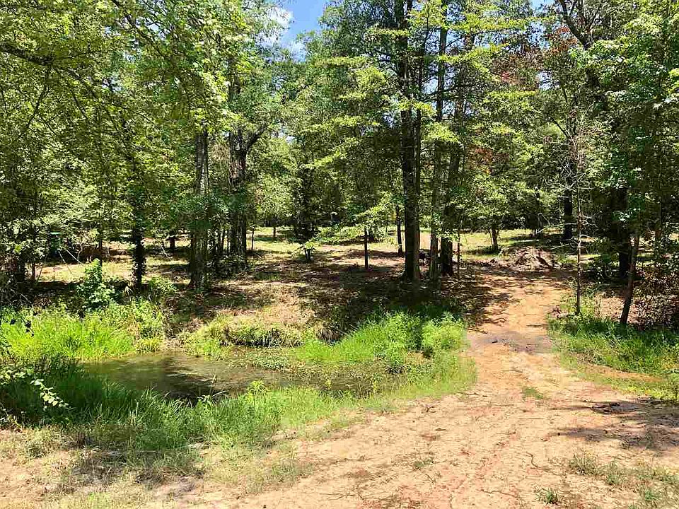 2nd image of 239 Black Jack Rd