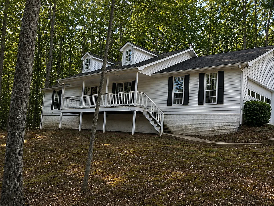 217 Sweetgum Ln