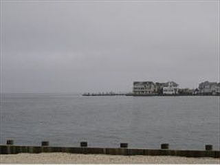 3rd image of 35 W Mississippi Ave