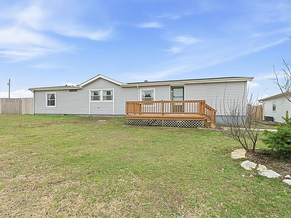 2nd image of 1909 SW 90th St