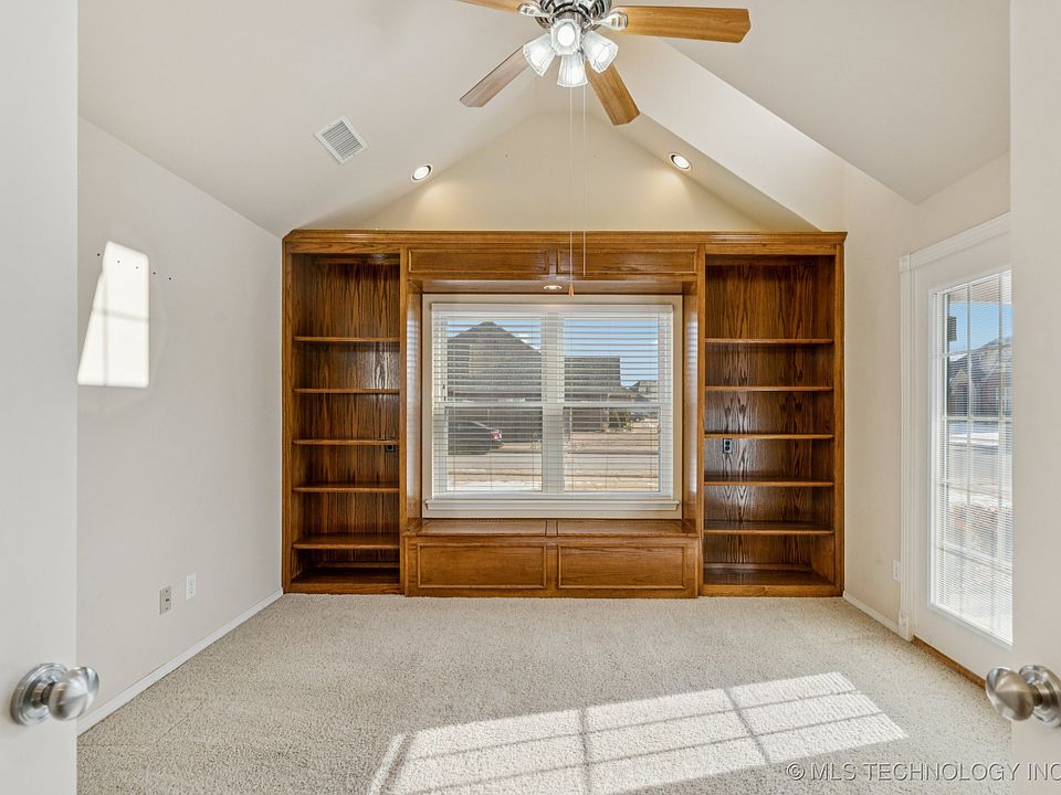 4200 W Kent St, Broken Arrow, OK 74012 | Zillow