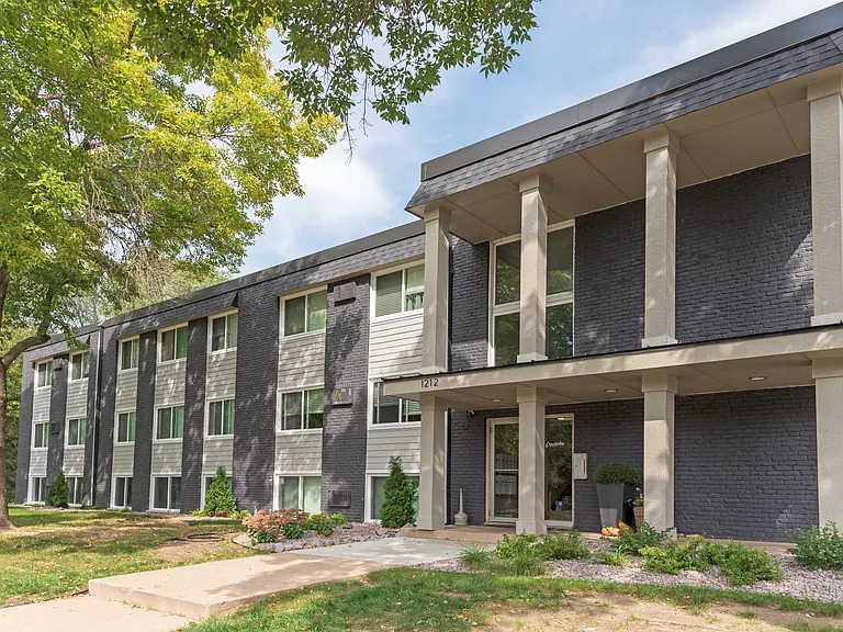 1212 Crosstown Blvd — Photo 18