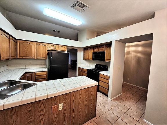 4th image of 4805 Evergreen Glen Dr