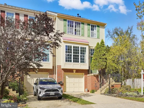 8109 Cerromar Way, Gainesville, VA 20155