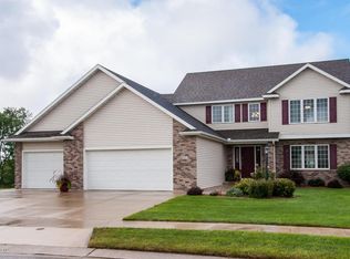 6012 Granite Dr NW, Rochester, MN 55901