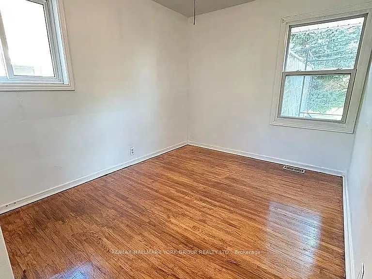 1308 Tilston Dr — Photo 8