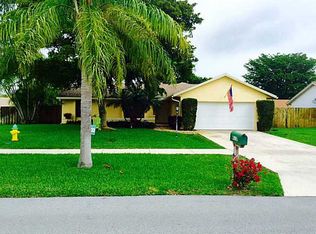 4257 NW 6th St, Deerfield Beach, FL 33442