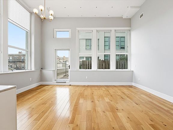 3rd image of 50 Dey St #P200