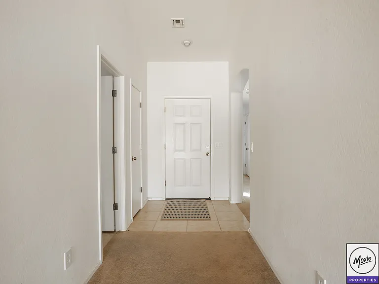 25550 W Beth Dr — Photo 14