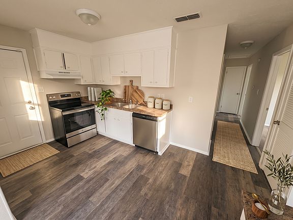 5th image of 648 Plantation Way