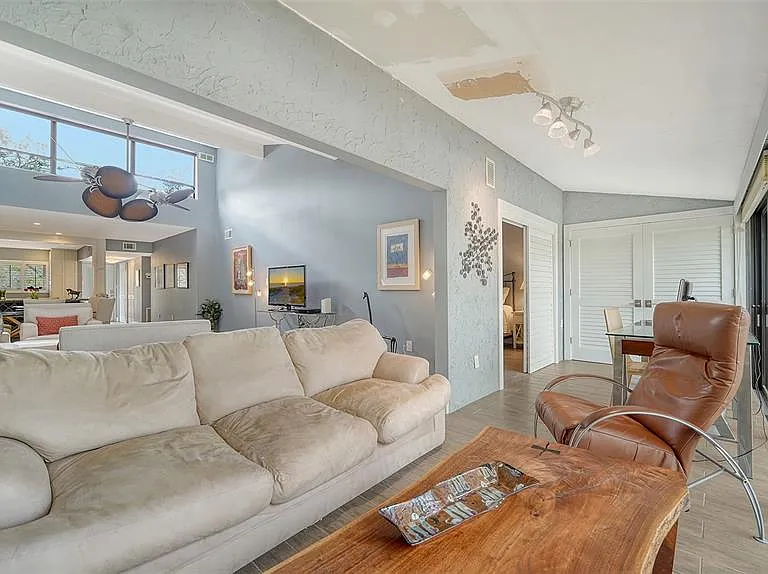 1601 Pelican Point Dr #HA212 — Photo 10
