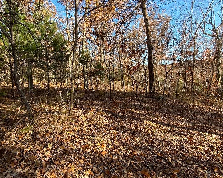 2nd image of 56 Beaver Ridge Rd