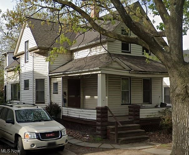 1st image of 6208 Carpenter Ave