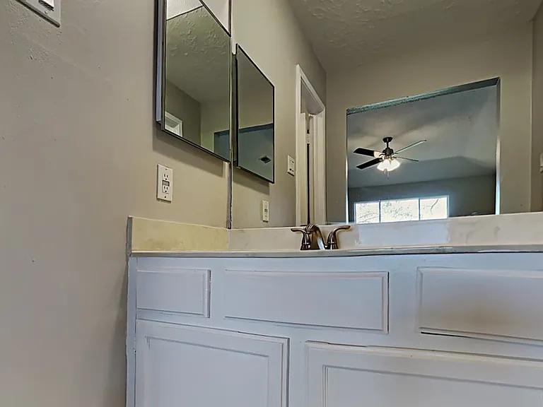 3310 Hampton Dr — Photo 11