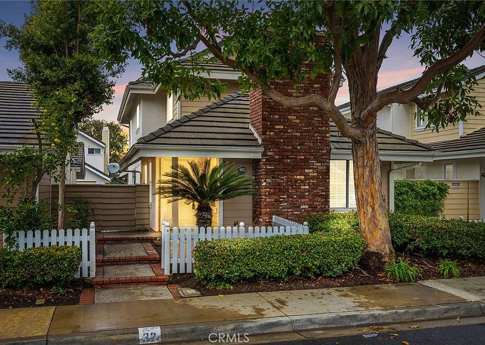 1st image of 32 Spinnaker