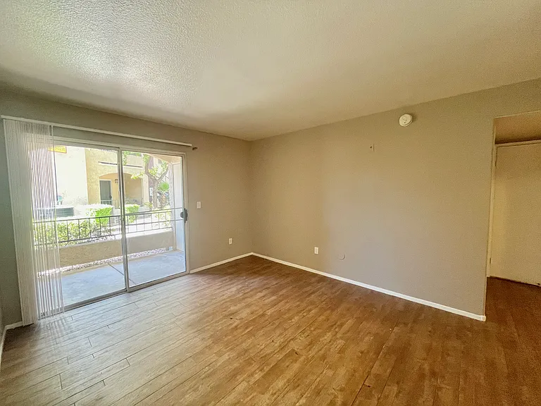 7885 W Flamingo Rd #1029 — Photo 2