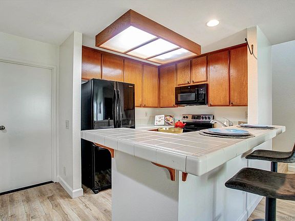 4th image of 4230 Porte De Palmas Unit 43