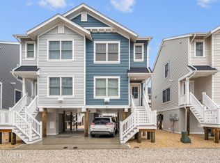 27 Shell Rd #143, Mantoloking, NJ 08738
