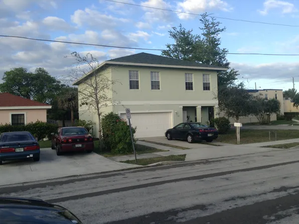 1015 11th St, West Palm Beach, FL 33401