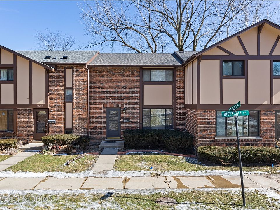 1st image of 1S237 Ingersoll Ln