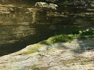 20 Overlook Dr, Lancaster, KY 40444