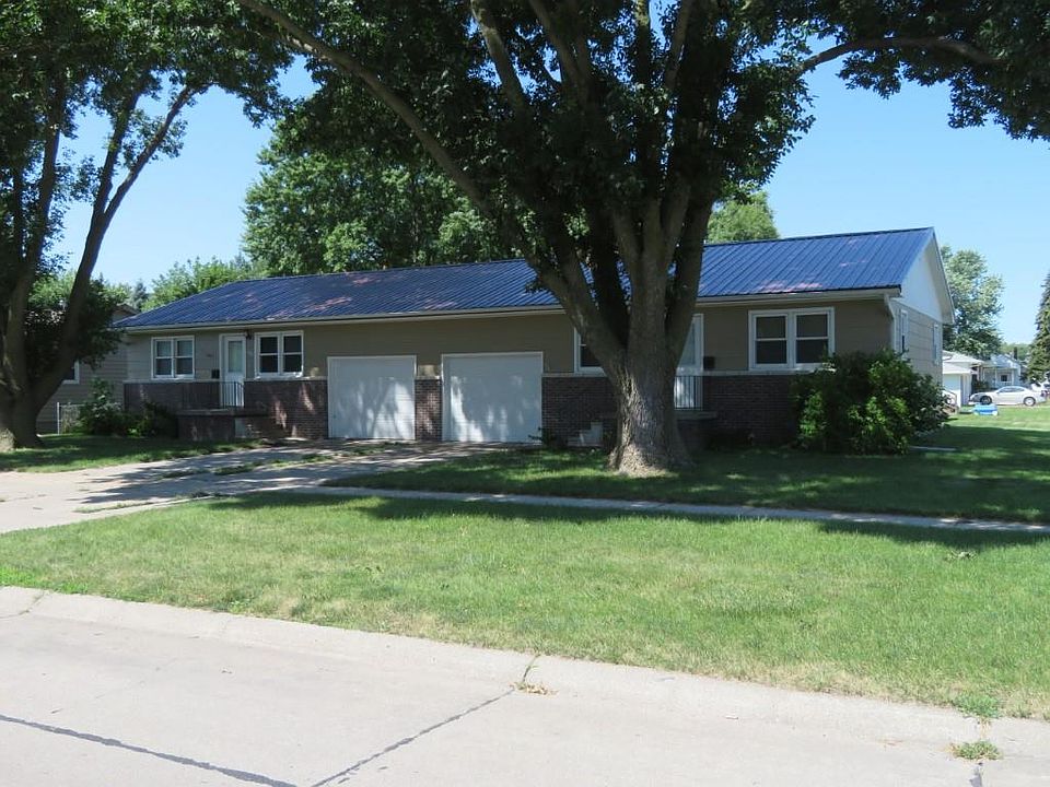 2nd image of 400 Blaine St #402