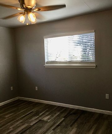 5th image of 5414 Costa Mesa St