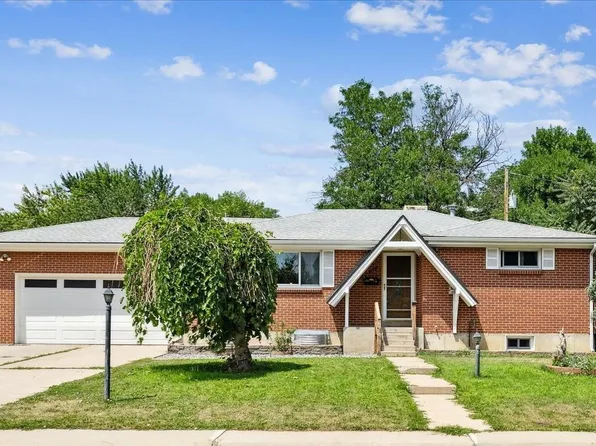 1235 S Chase Street, Lakewood, CO 80232