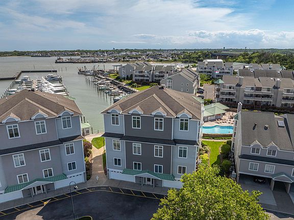 2nd image of 902 Ocean Dr #244