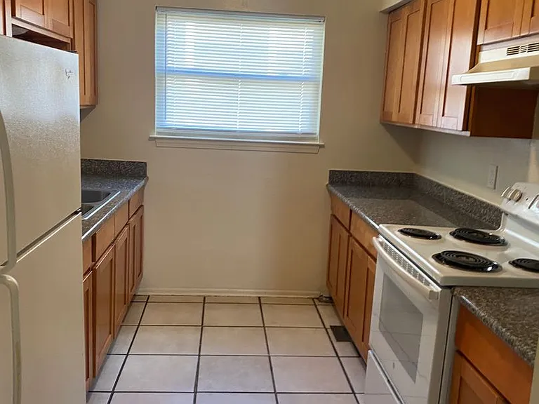 8717 Granite Dr — Photo 7
