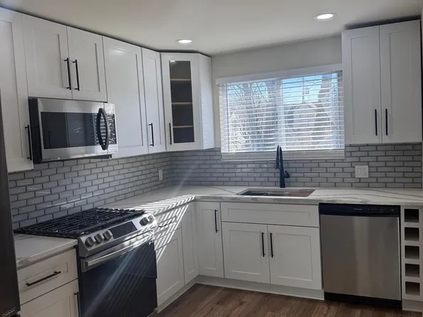 207 Osceola Ave, Elkins Park, PA 19027