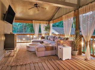 15498 Carmel Dr, Willis, TX 77318