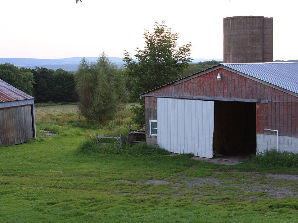 Barn