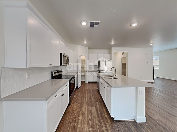 3rd image of 6023 Theodore St