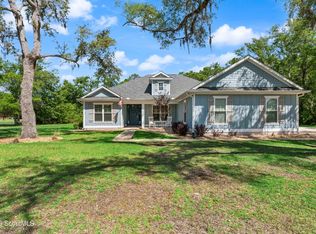 161 Harbour Island Cir, Waverly, GA 31565