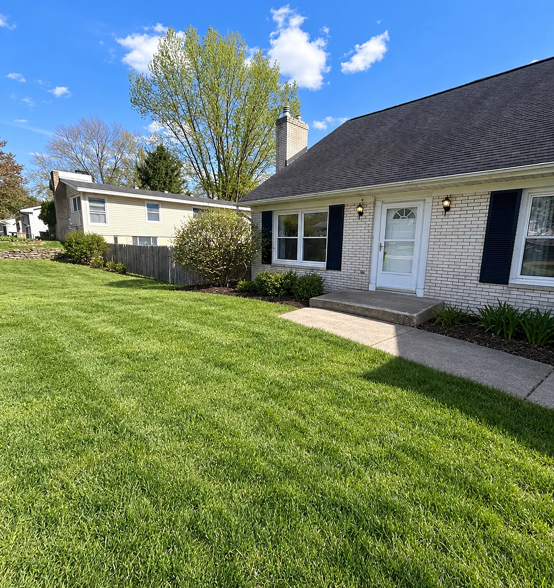 33207 Bernice Ave — Photo 1